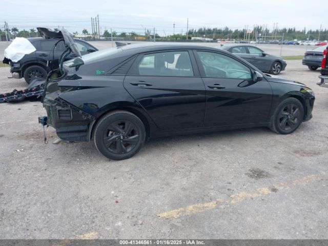 KMHLS4AG5NU218134 Hyundai ELANTRA SEL
