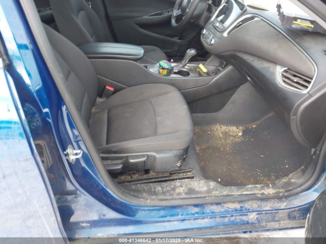 1G1ZD5STXKF168561 Chevrolet MALIBU LT