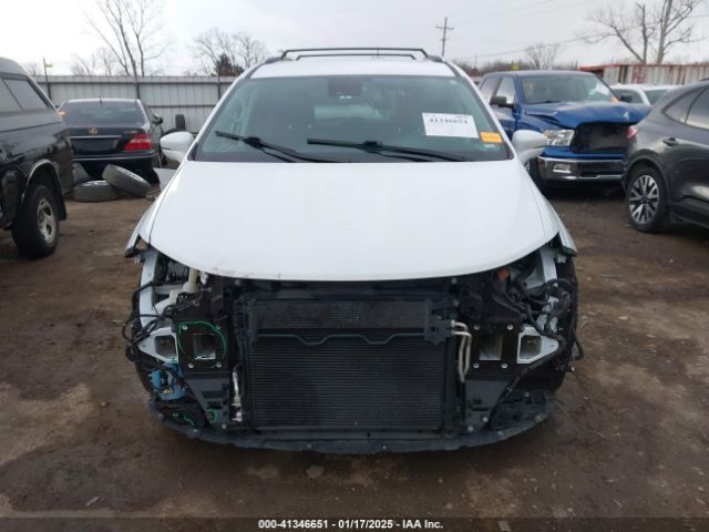 2C4RC1BG1MR552696 Chrysler Pacifica Touring L