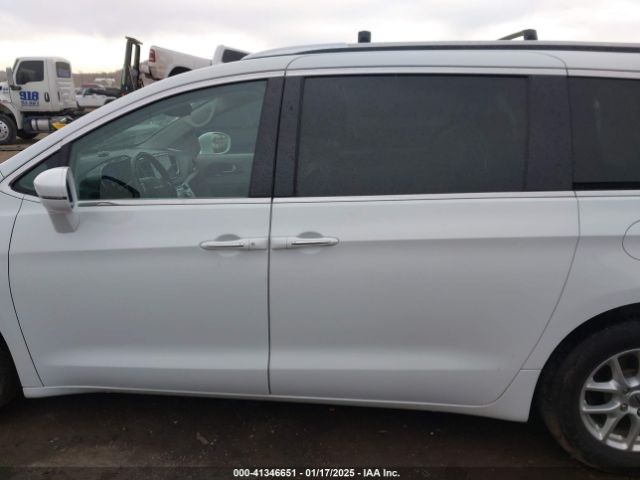 2C4RC1BG1MR552696 Chrysler Pacifica Touring L