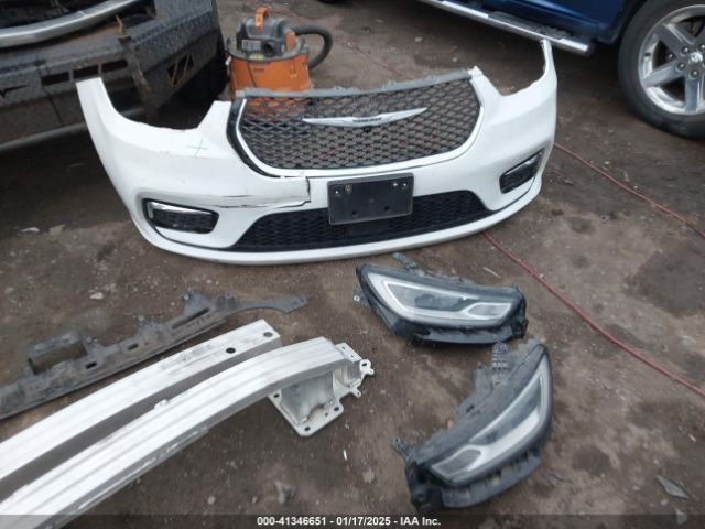 2C4RC1BG1MR552696 Chrysler Pacifica Touring L