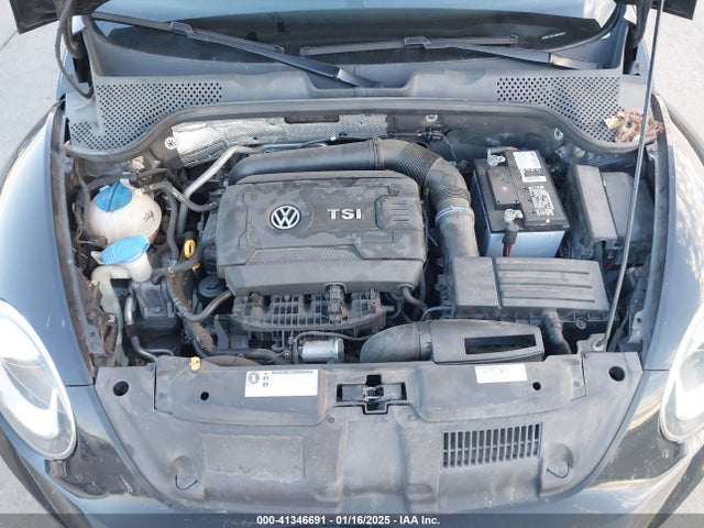 Volkswagen Beetle 1.8t Dune 2017 3VWS17AT1HM625231 Image 10