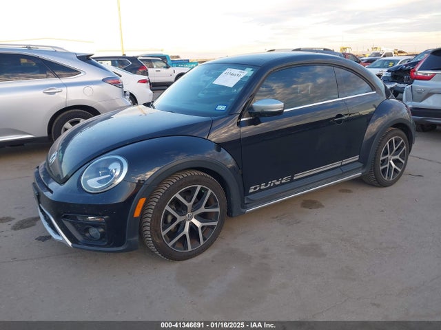 Volkswagen Beetle 1.8t Dune 2017 3VWS17AT1HM625231 Image 2