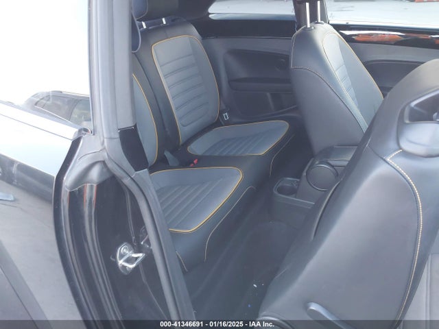 Volkswagen Beetle 1.8t Dune 2017 3VWS17AT1HM625231 Image 8