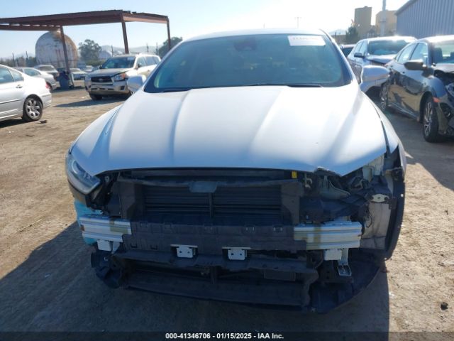 3FA6P0RU7FR172763 Ford Fusion Hybrid Titanium