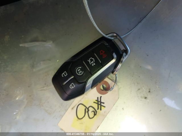 1FM5K7D81HGD43942 Ford EXPLORER XLT