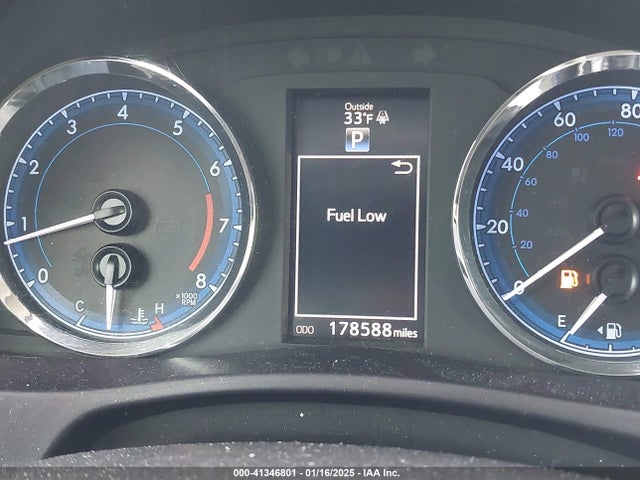 Toyota COROLLA SE 2017 5YFBURHE7HP604535 Image 15