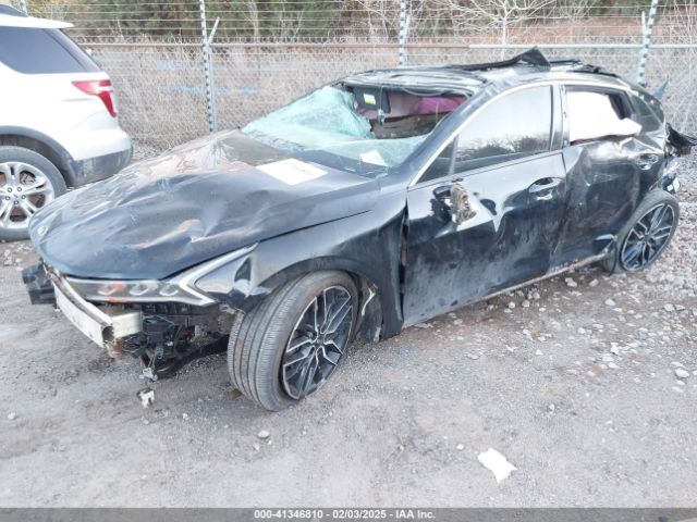 5XXG44J8XMG053677 KIA K5 Gt