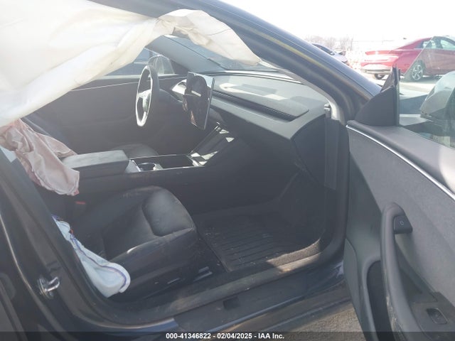 2024 TESLA MODEL 3 5YJ3E1EA4RF763045 Photo 4