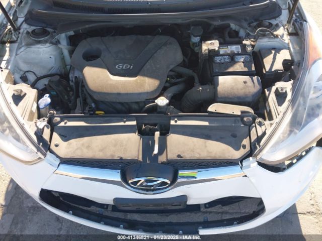 KMHTC6AD7EU186009 Hyundai Veloster Base W/gray