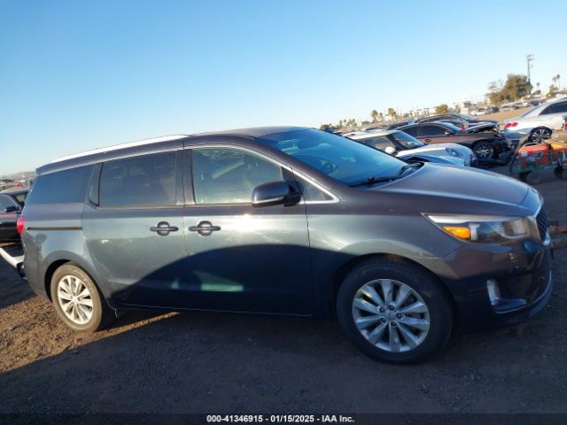 KNDMC5C18H6252954 KIA SEDONA EX