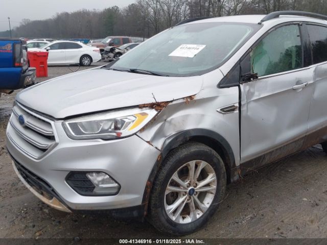 1FMCU9HD5KUC07584 Ford ESCAPE SEL