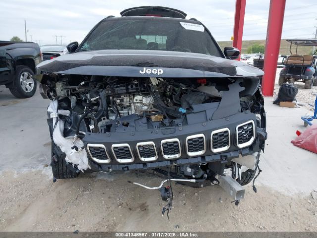 3C4NJDBN4RT135081 Jeep Compass Latitude 4x4