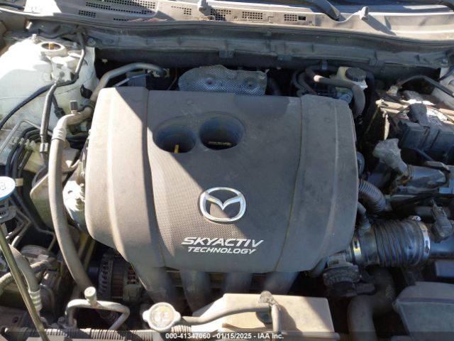 3MZBN1L31JM185077 Mazda Mazda3 Touring