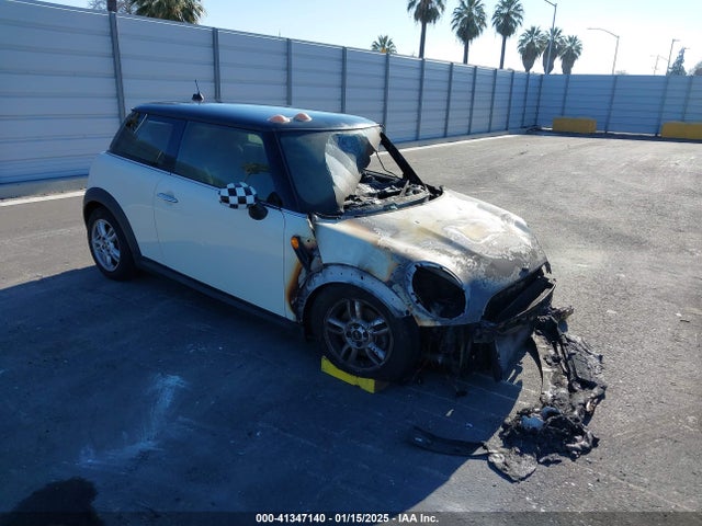 2012 MINI COOPER WMWSU3C58CT255386 Photo 0