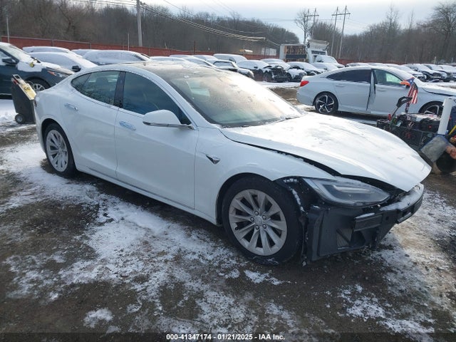 2017 TESLA MODEL S 5YJSA1E21HF202218 Photo 0