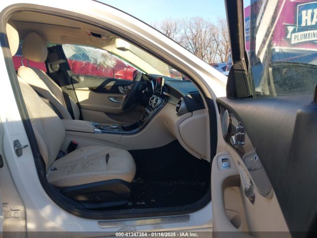 55SWF4JBXHU215106 Mercedes-Benz C 300