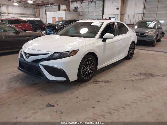 4T1G11AK4NU622405 Toyota CAMRY SE