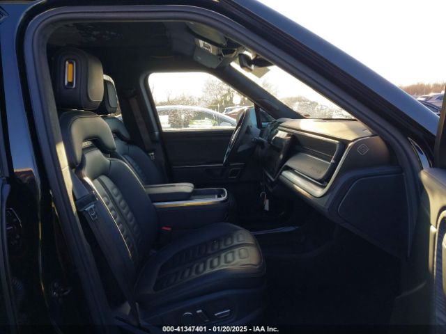 2023 RIVIAN R1S 7PDSGABA4PN021293 Photo 4