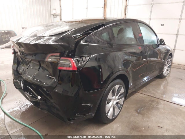 2021 TESLA MODEL Y 5YJYGDEE5MF075911 Photo 3