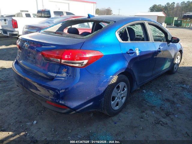 KIA FORTE LX 2018 3KPFL4A76JE247987 Image 4