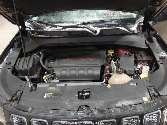 Jeep 2019 2019 3C4NJDDB2KT645731 Image 10
