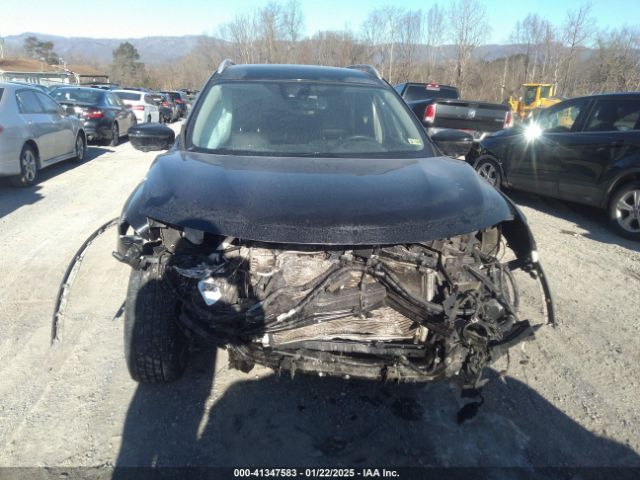 5N1AT2MV7JC835179 Nissan Rogue Sl