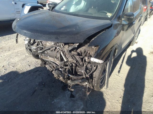 5N1AT2MV7JC835179 Nissan Rogue Sl