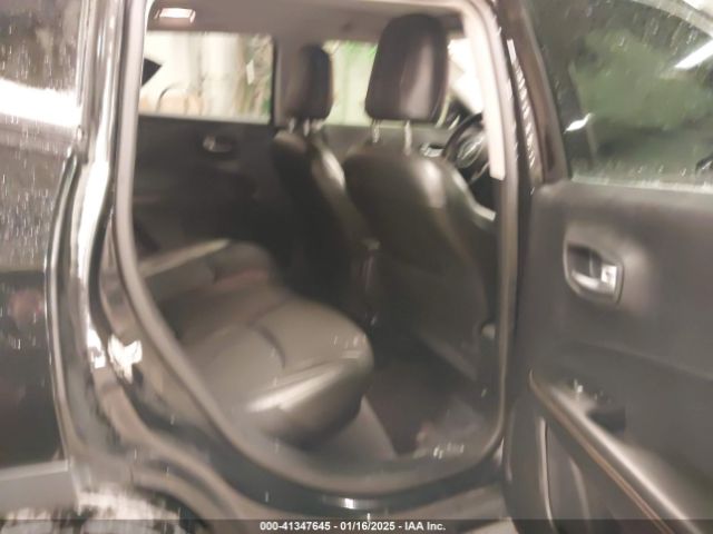 3C4NJDCB7KT679293 Jeep Compass Limited 4x4