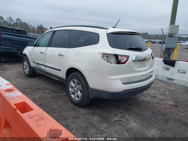 Chevrolet Traverse Ls 2015 1GNKRFED8FJ252506 Image 3