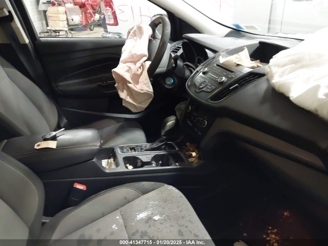 Ford ESCAPE SE 2018 1FMCU9GD7JUC88717 Image 5