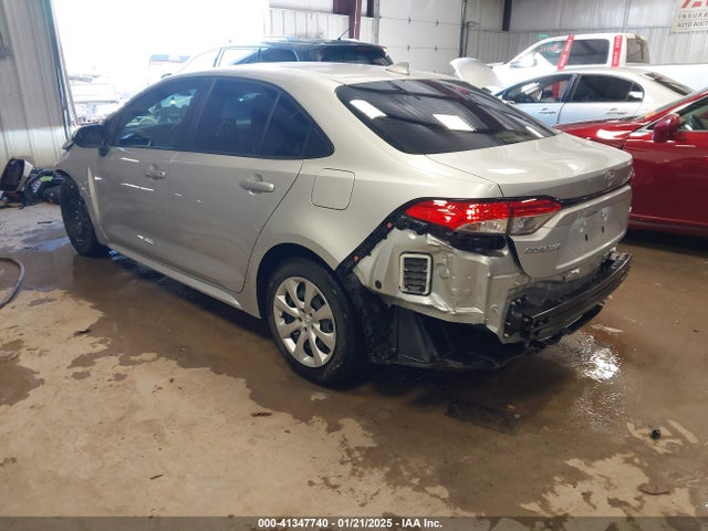 JTDEPMAE9N3024404 Toyota COROLLA LE