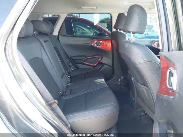 KNDJ53AF4L7066282 KIA Soul Gt-line Turbo