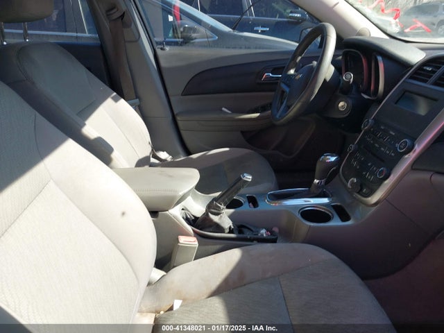 Chevrolet MALIBU LS 2015 1G11B5SL8FF279795 Image 5