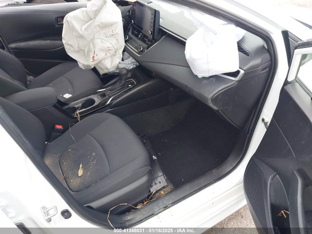 JTDEPMAE3N3015049 Toyota COROLLA LE