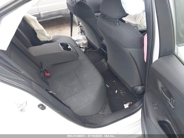 JTDEPMAE3N3015049 Toyota COROLLA LE