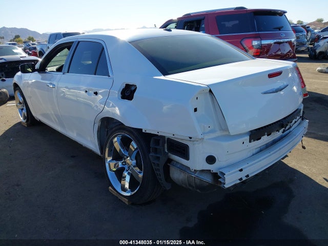 Chrysler 300 2014 2C3CCAAG2EH200018 Image 3