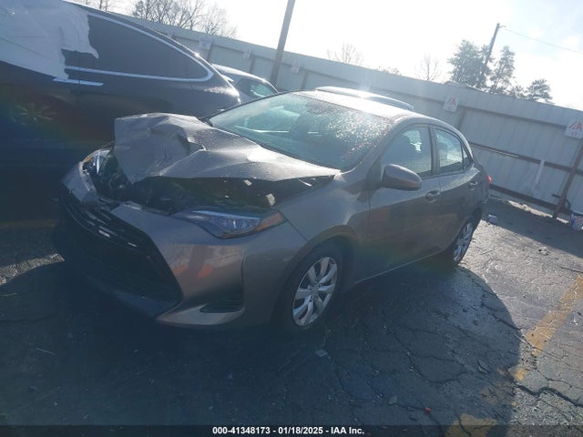 Toyota COROLLA LE 2017 5YFBURHEXHP674501 Image 2