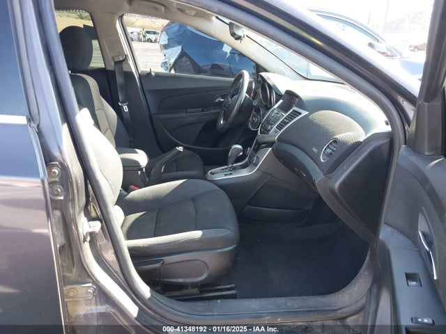 1G1PC5SB3F7270186 Chevrolet Cruze 1lt Auto