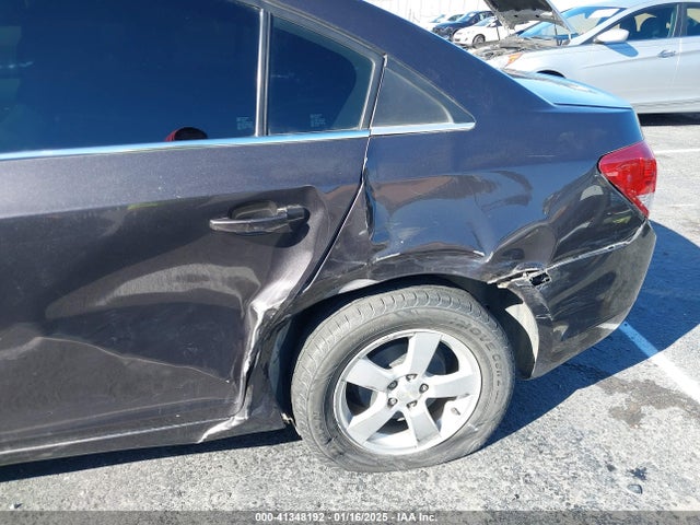 1G1PC5SB3F7270186 Chevrolet Cruze 1lt Auto