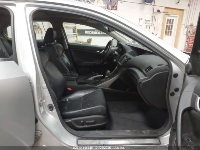 2011 ACURA TSX JH4CU2F67BC015832 Photo 4