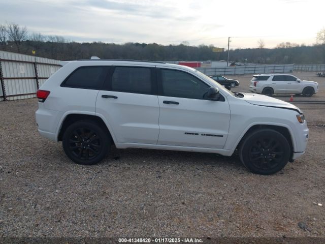 1C4RJEAG3KC572713 Jeep Grand Cherokee Altitude 4x2
