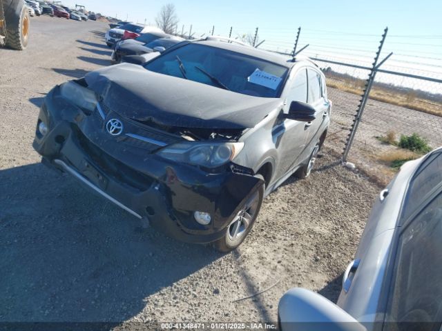 2T3WFREV8FW220119 Toyota Rav4 Xle
