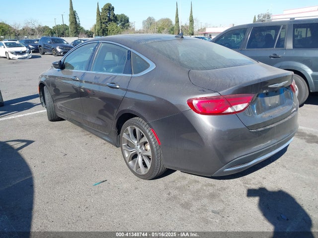 Chrysler 200 C 2015 1C3CCCCB2FN539545 Image 3