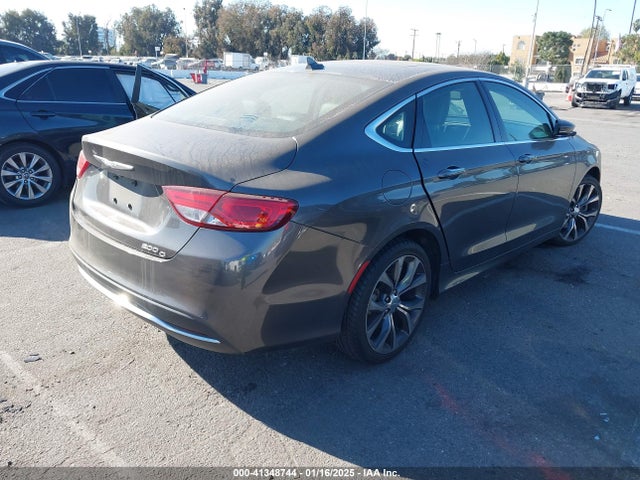 Chrysler 200 C 2015 1C3CCCCB2FN539545 Image 4