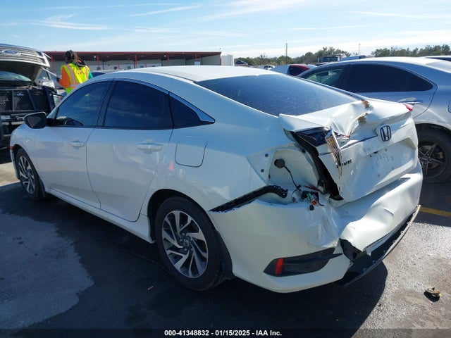 Honda CIVIC EX 2016 2HGFC2F79GH569924 Image 3