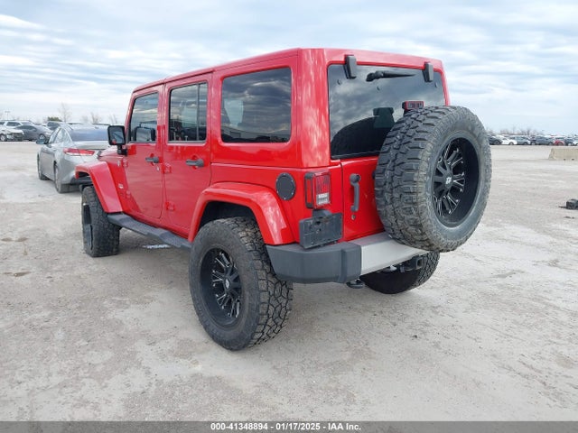 1C4BJWEG8EL246797 Jeep Wrangler Unlimited Sahara