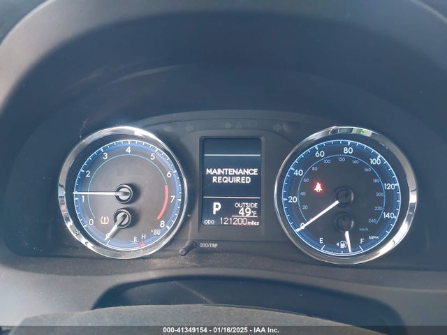 5YFBURHE4HP730741 Toyota COROLLA LE