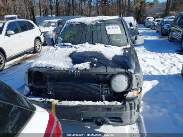 1C4NJRFB9FD125547 Jeep Patriot Latitude