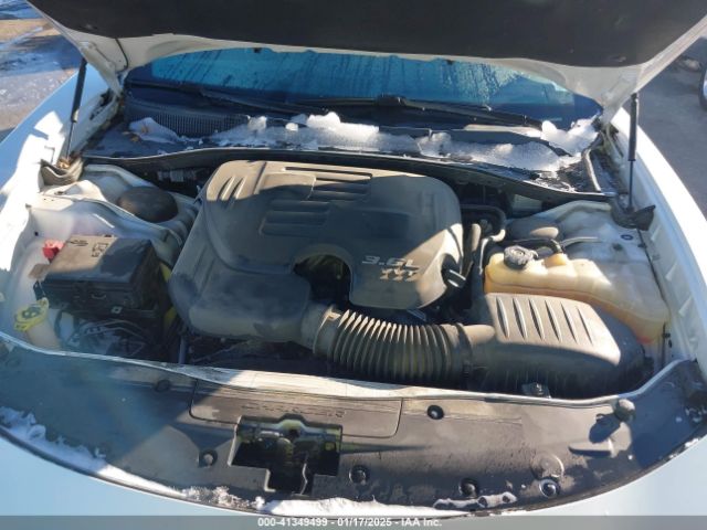 2C3CDXBG5HH593337 Dodge Charger Se Rwd